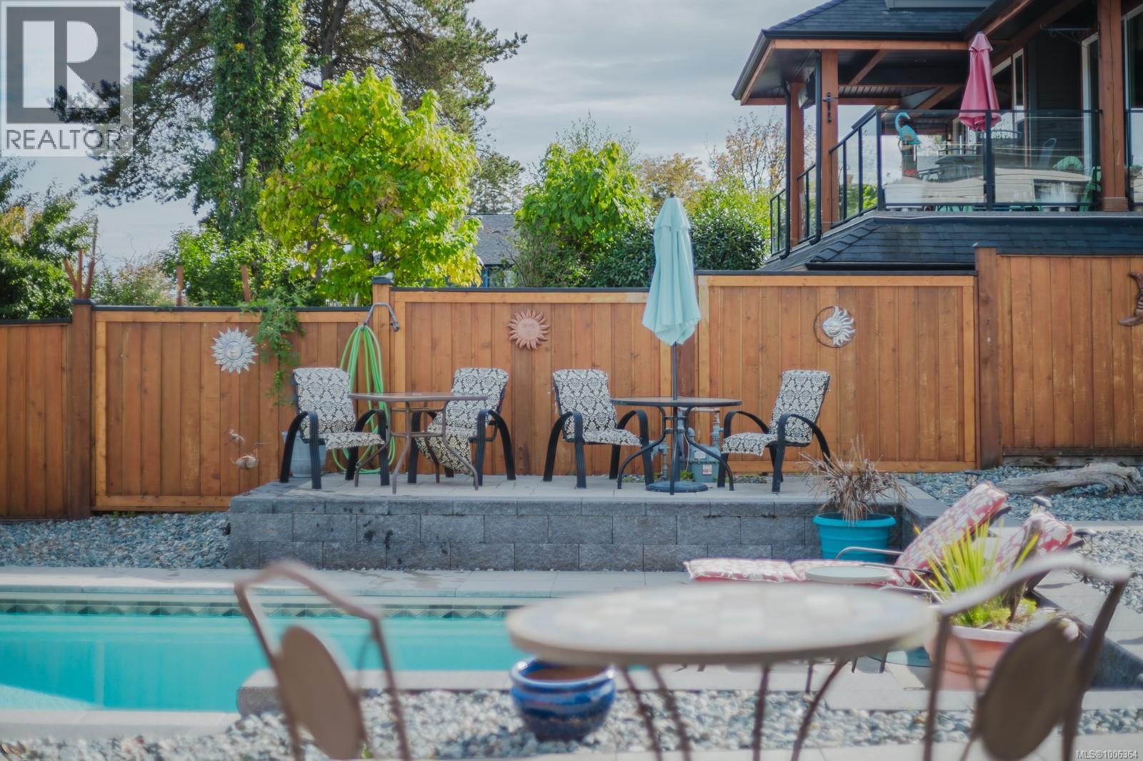 Photo 20 of 446 Kennedy St, Nanaimo BC