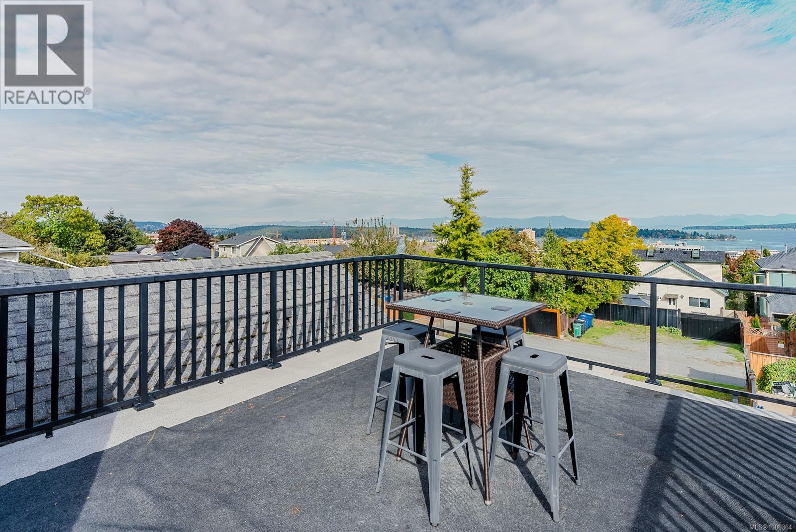 Photo 76 of 446 Kennedy St, Nanaimo BC