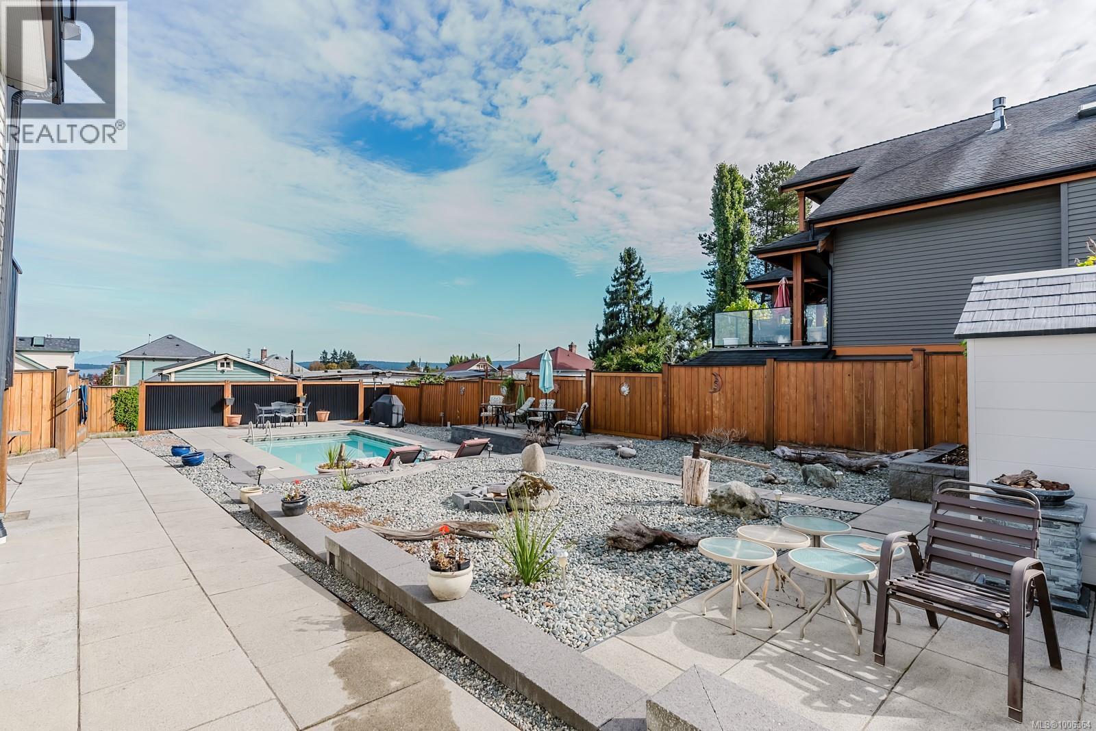 Photo 22 of 446 Kennedy St, Nanaimo BC