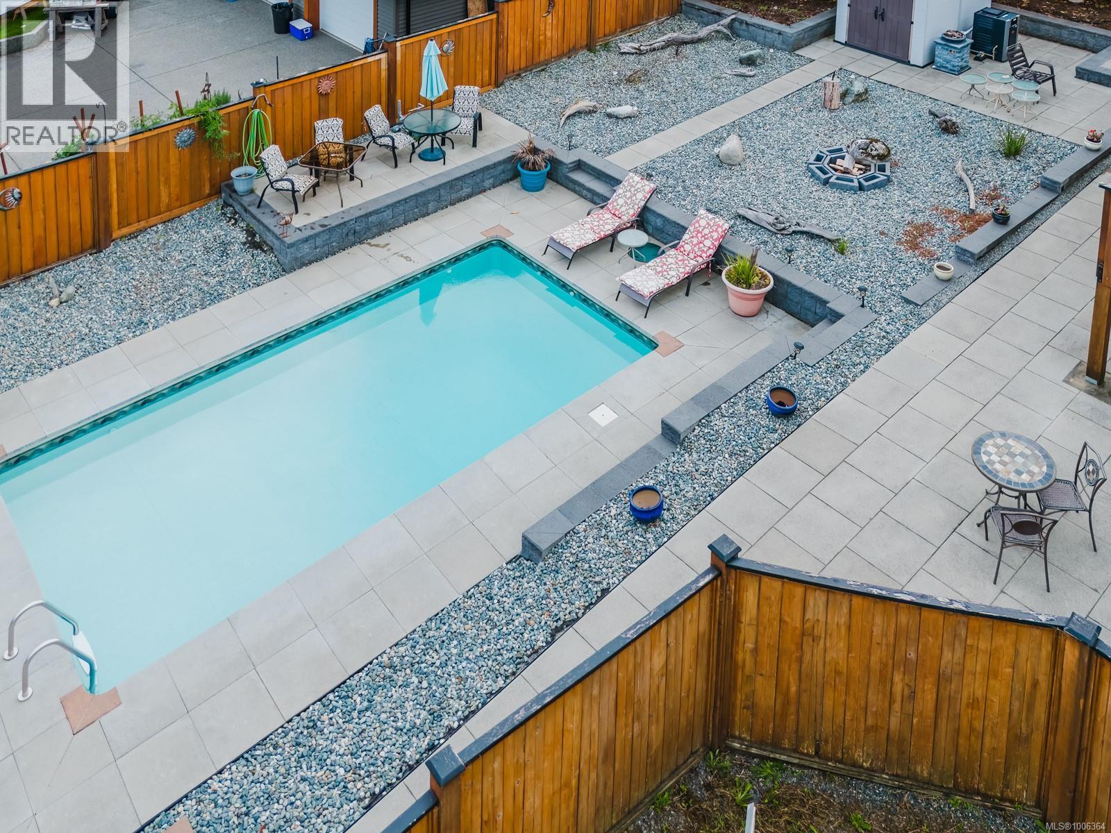 Photo 88 of 446 Kennedy St, Nanaimo BC