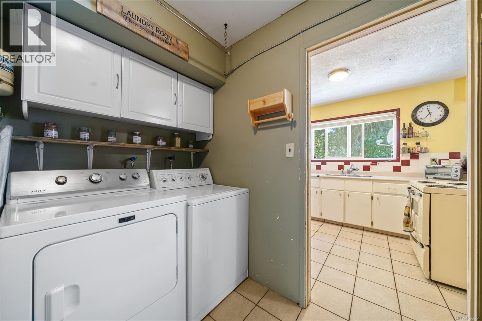 Photo 12 of 111 2860 Sooke Lake Rd, Langford BC