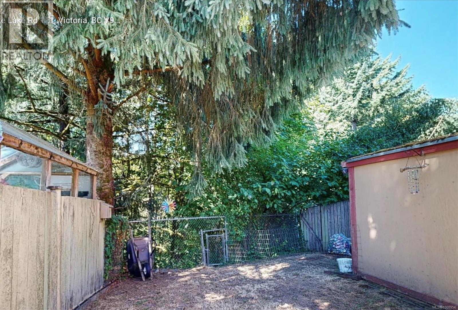 Photo 24 of 111 2860 Sooke Lake Rd, Langford BC