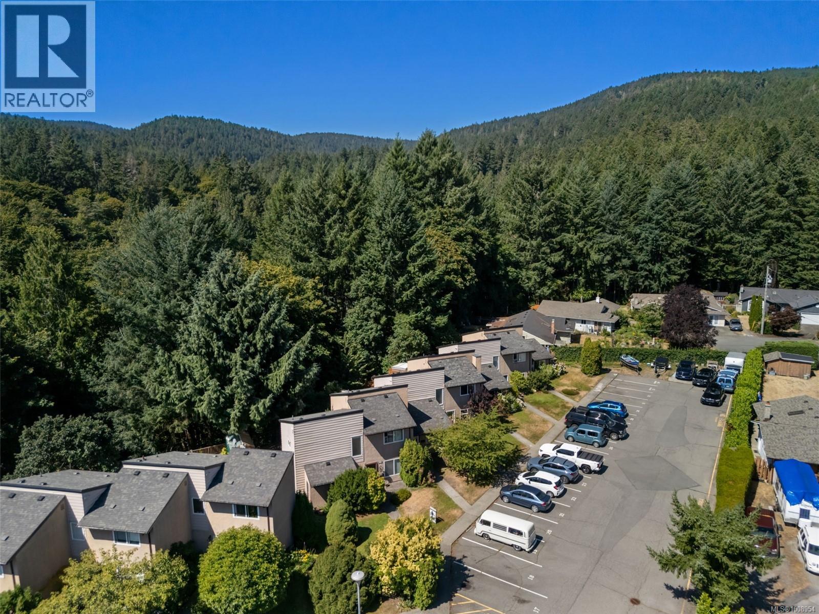 Photo 32 of 111 2860 Sooke Lake Rd, Langford BC
