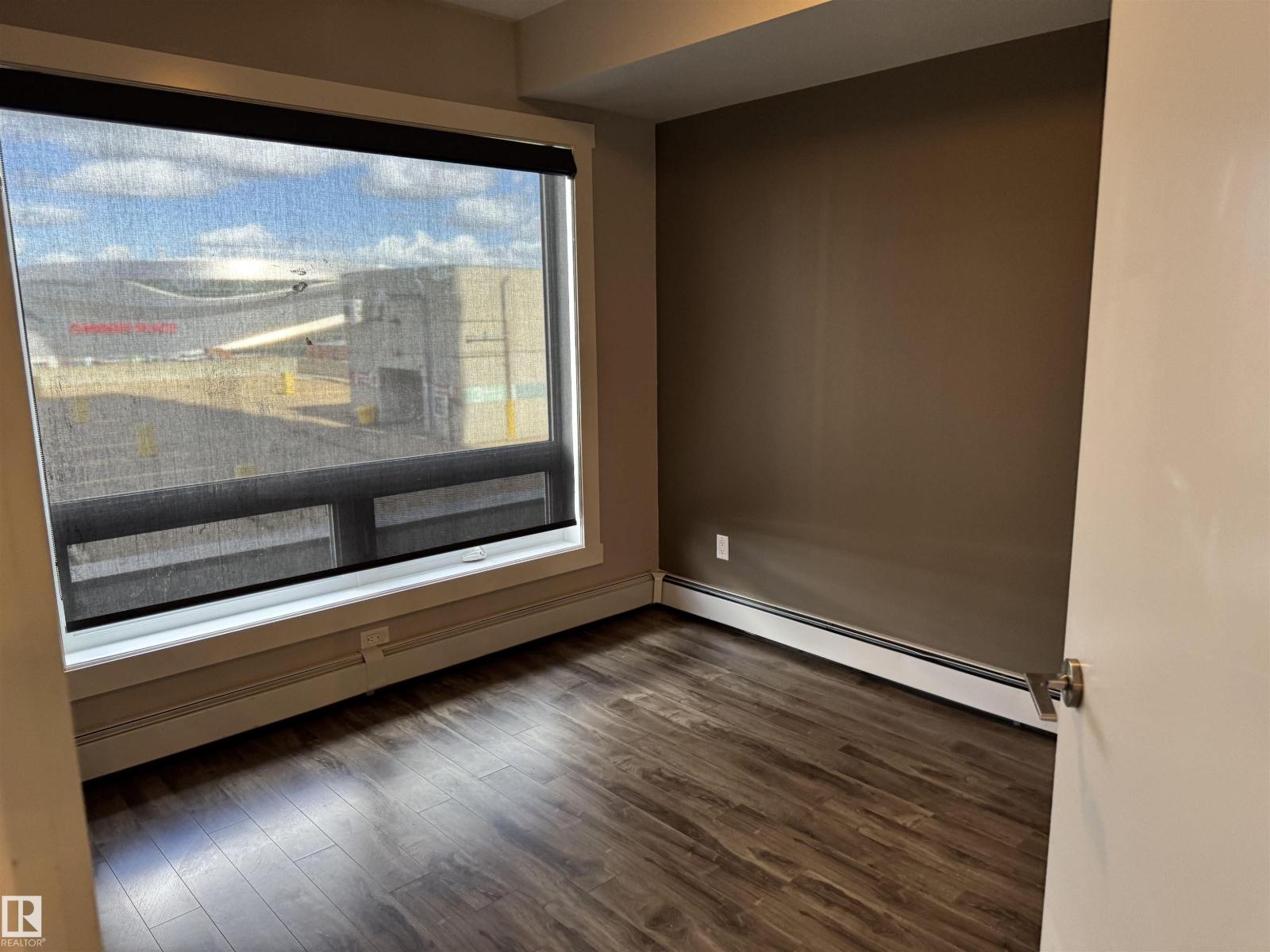Photo 38 of 602 10226 104 St Nw, Edmonton AB