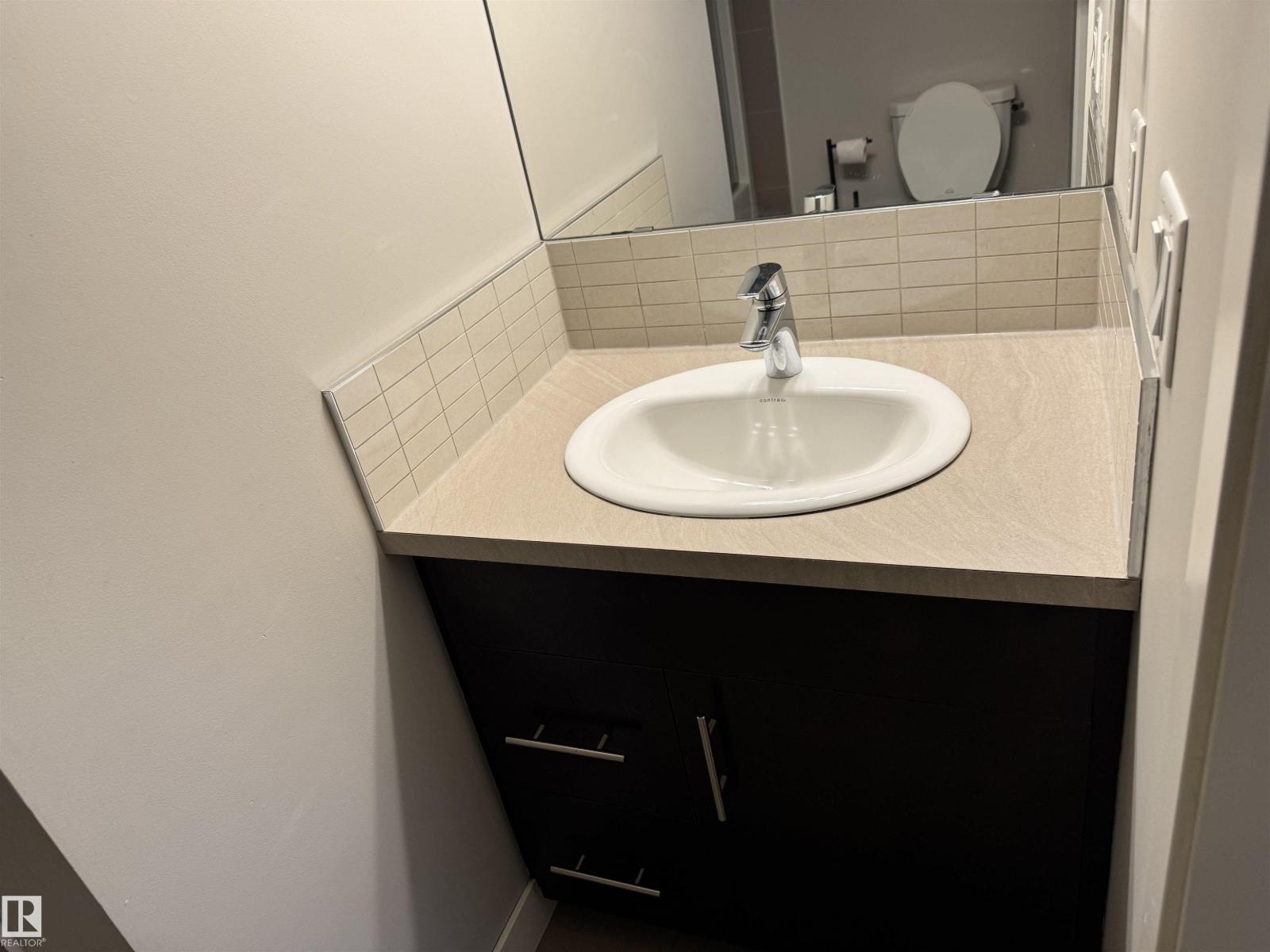 Photo 5 of 602 10226 104 St Nw, Edmonton AB