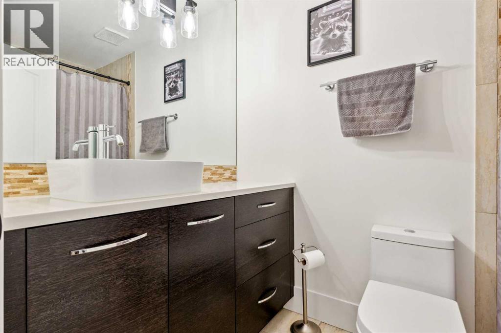Single Family House for Sale in    Avenue SW Lower Mount Royal Calgary 