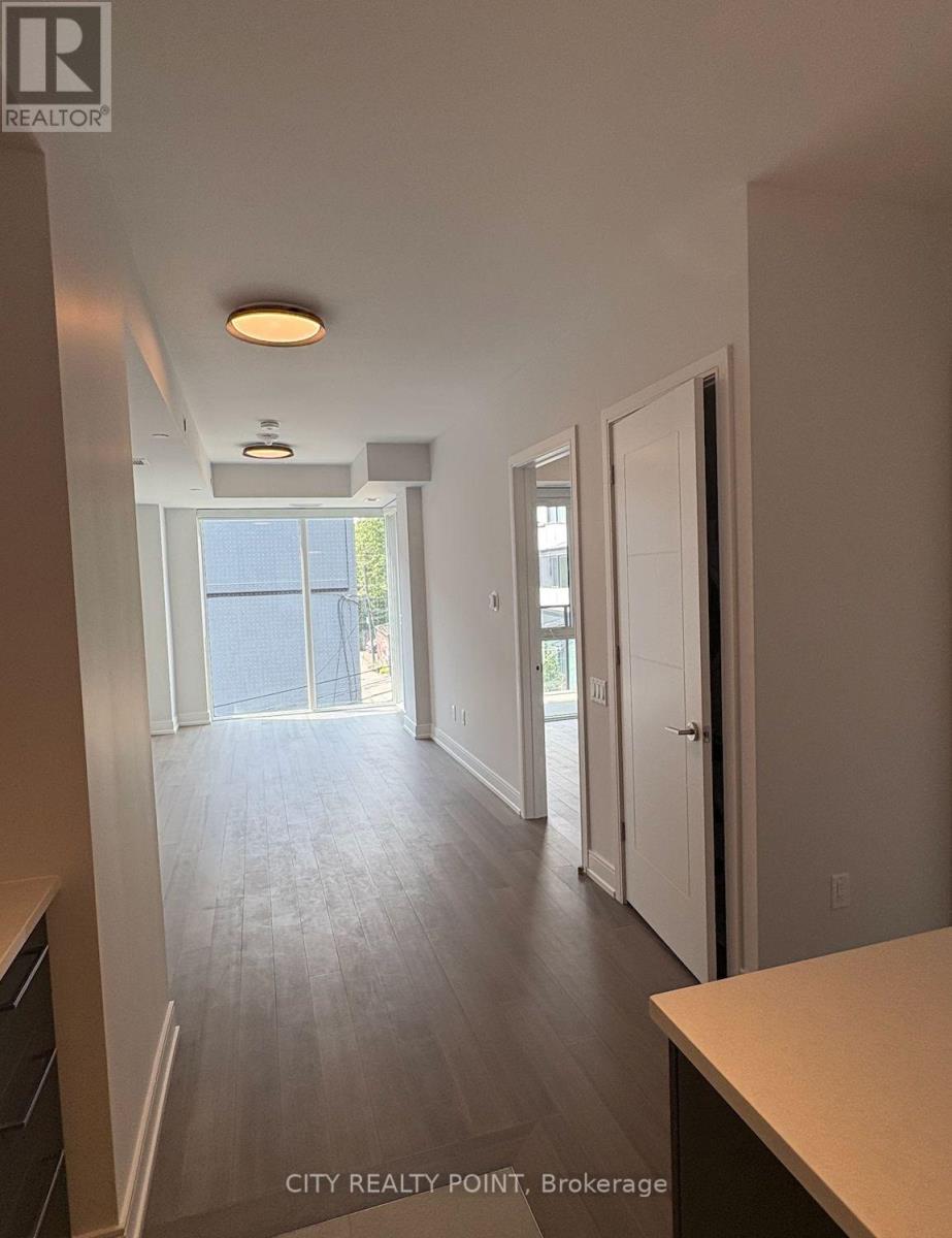 Photo 16 of 214 664 Spadina Avenue, Toronto ON