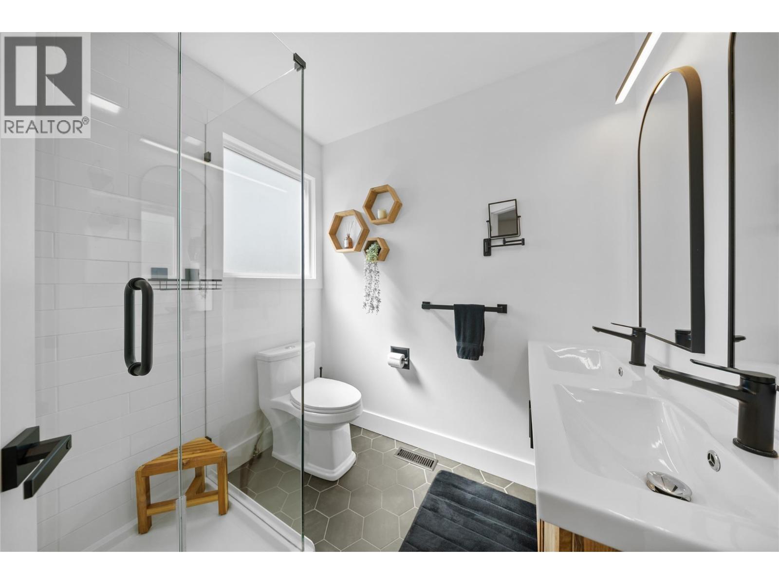  1226 Mountainview Street, Kelowna