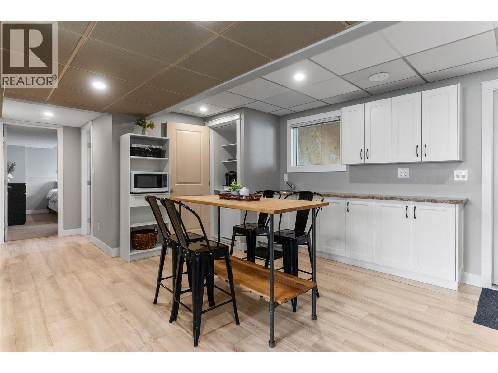  1226 Mountainview Street, Kelowna