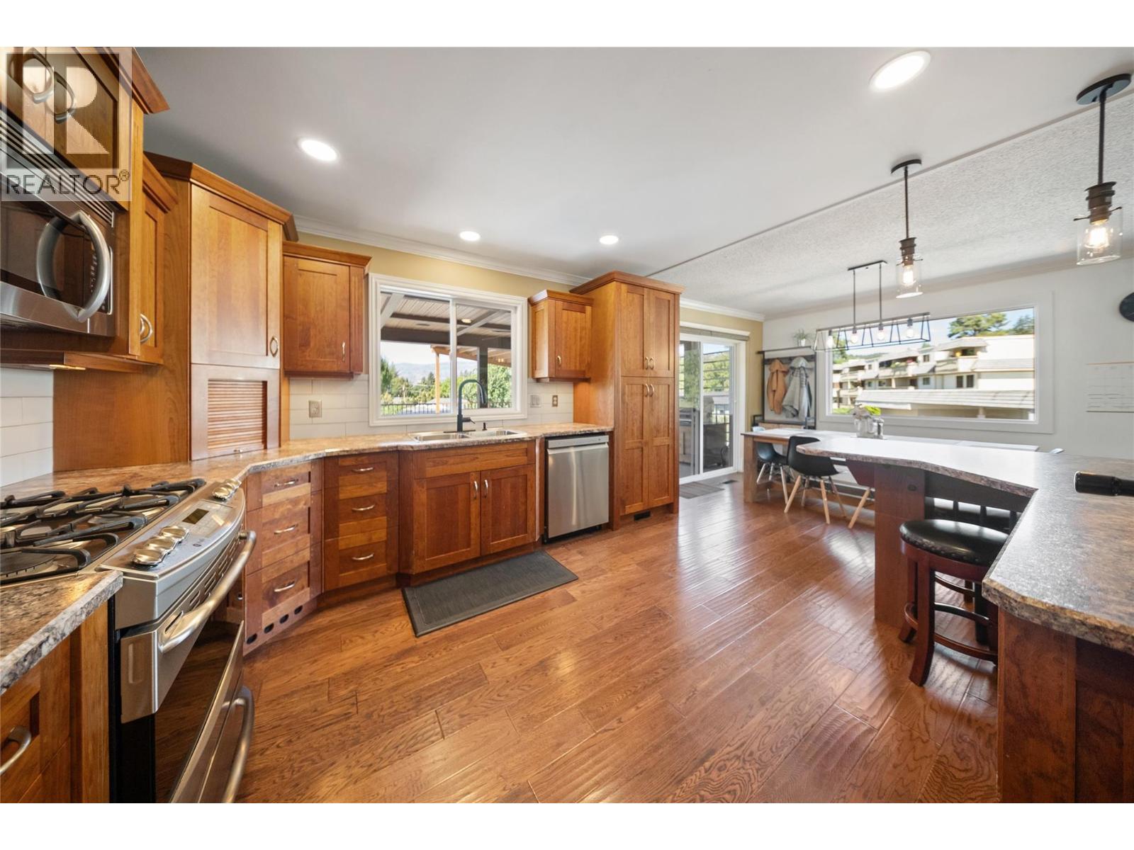 1226 Mountainview Street, Kelowna