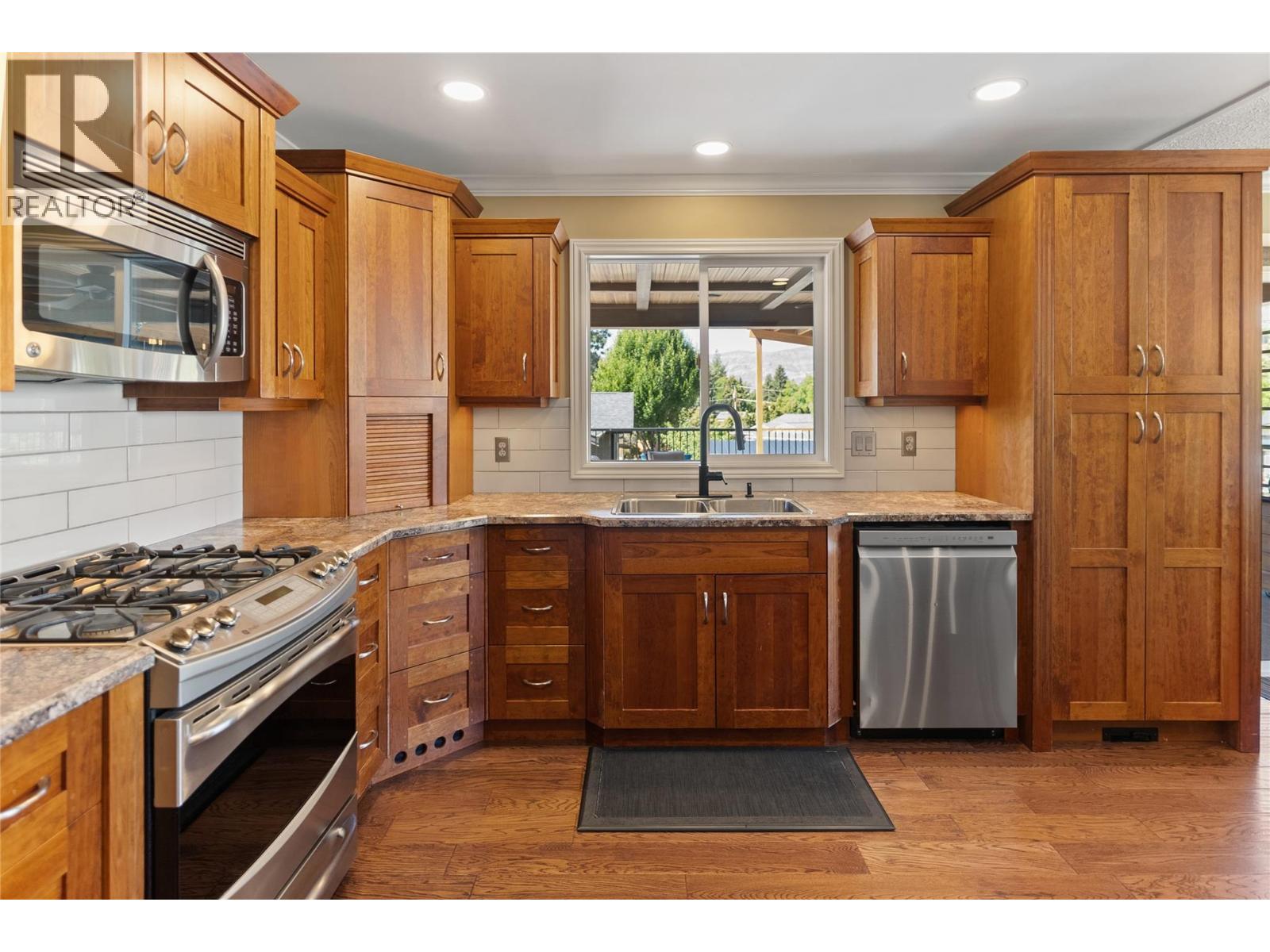  1226 Mountainview Street, Kelowna
