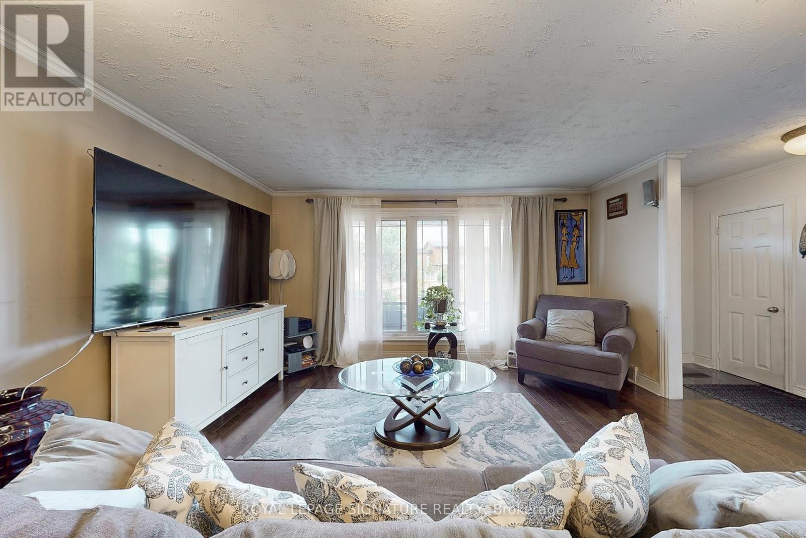 Photo 11 of 11 Bucannan Road, Toronto ON