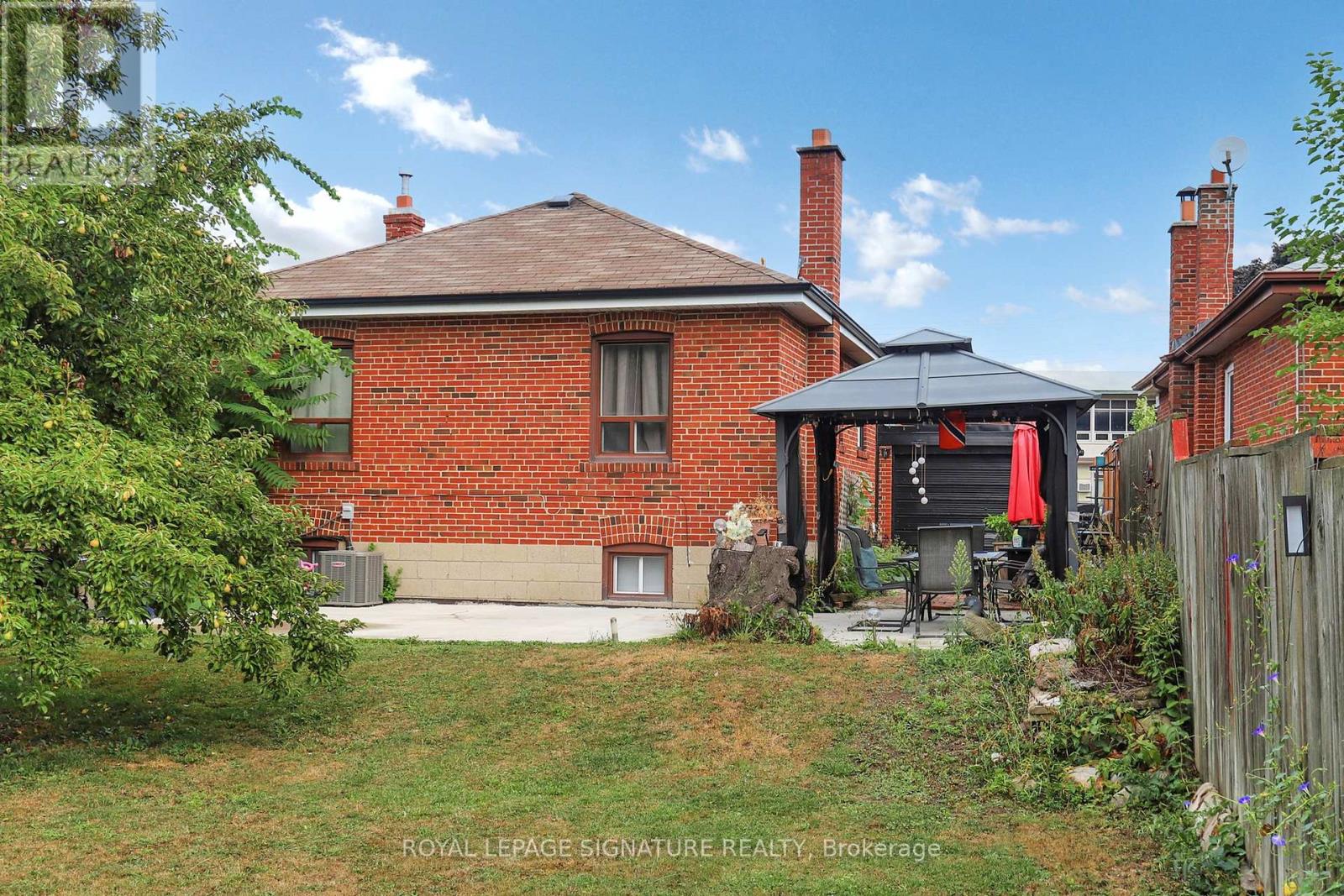 Photo 31 of 11 Bucannan Road, Toronto ON
