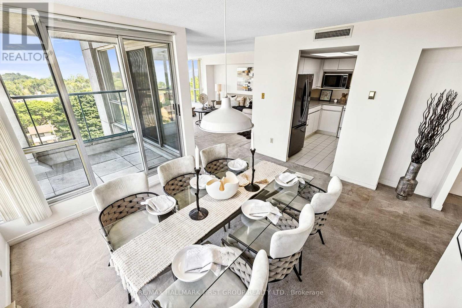 Photo 8 of 701 25 Cumberland Lane, Ajax ON