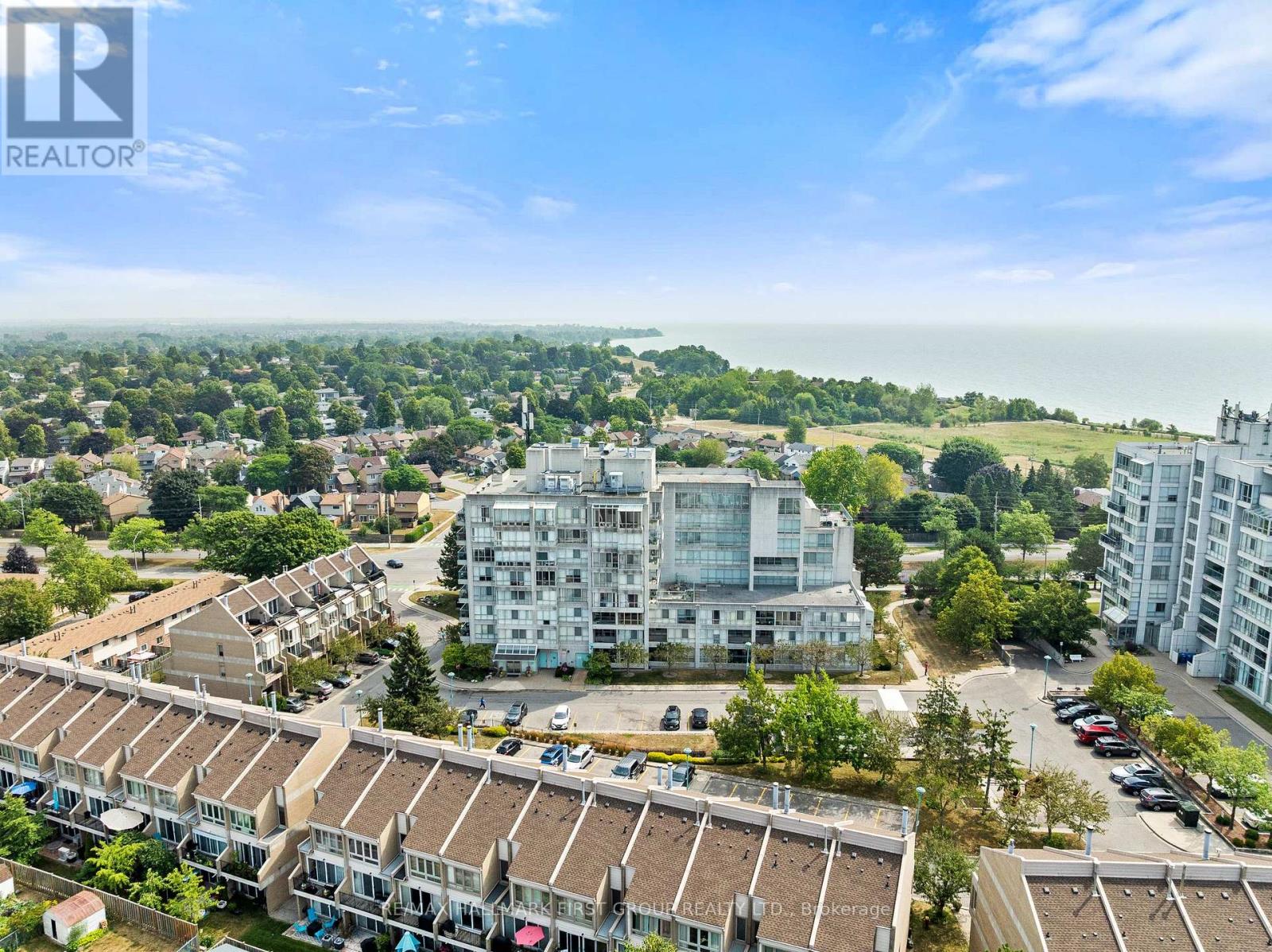 Photo 11 of 701 25 Cumberland Lane, Ajax ON