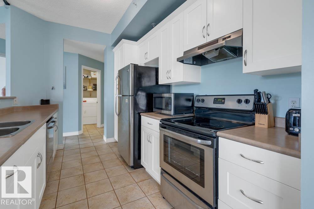 Photo 16 of 802 9707 105 St Nw, Edmonton AB