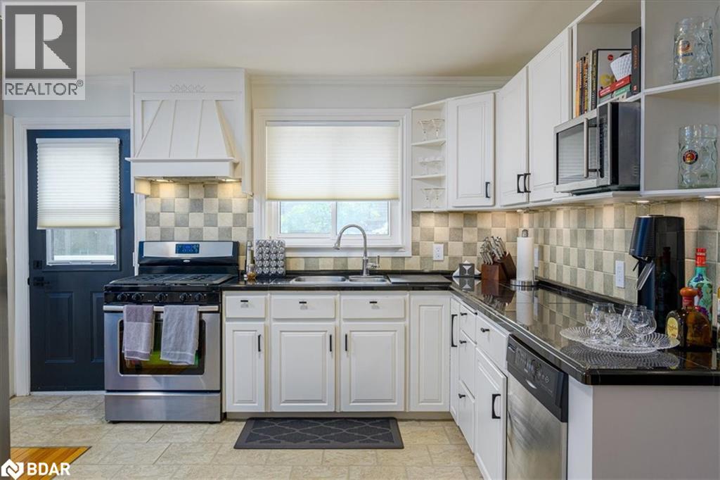 Photo 30 of 2030 Lilac Drive, Innisfil ON