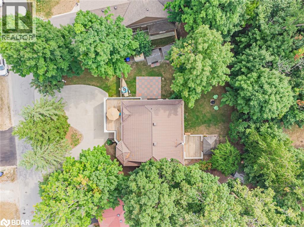 Photo 2 of 2030 Lilac Drive, Innisfil ON