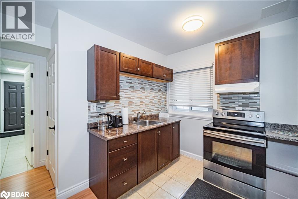 Photo 42 of 2030 Lilac Drive, Innisfil ON