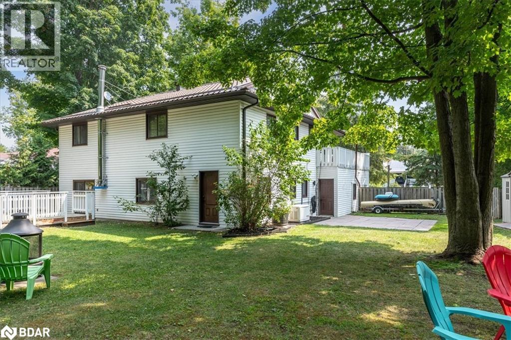 Photo 11 of 2030 Lilac Drive, Innisfil ON