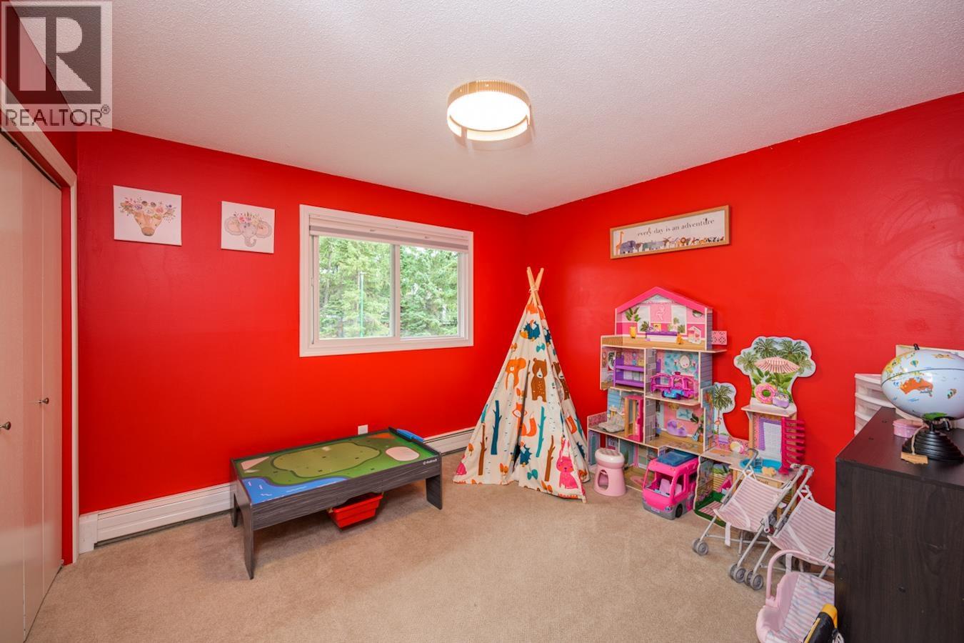 Photo 17 of 5300 York Drive, Prince George BC