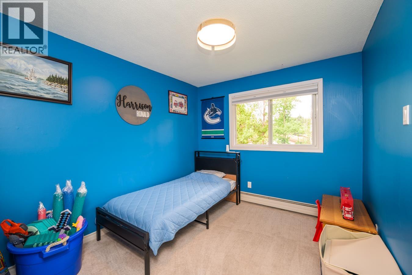 Photo 16 of 5300 York Drive, Prince George BC