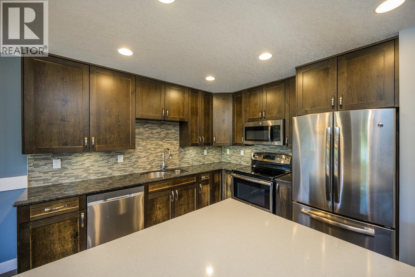 Photo 5 of 206 4251 Guest Crescent, Prince George BC