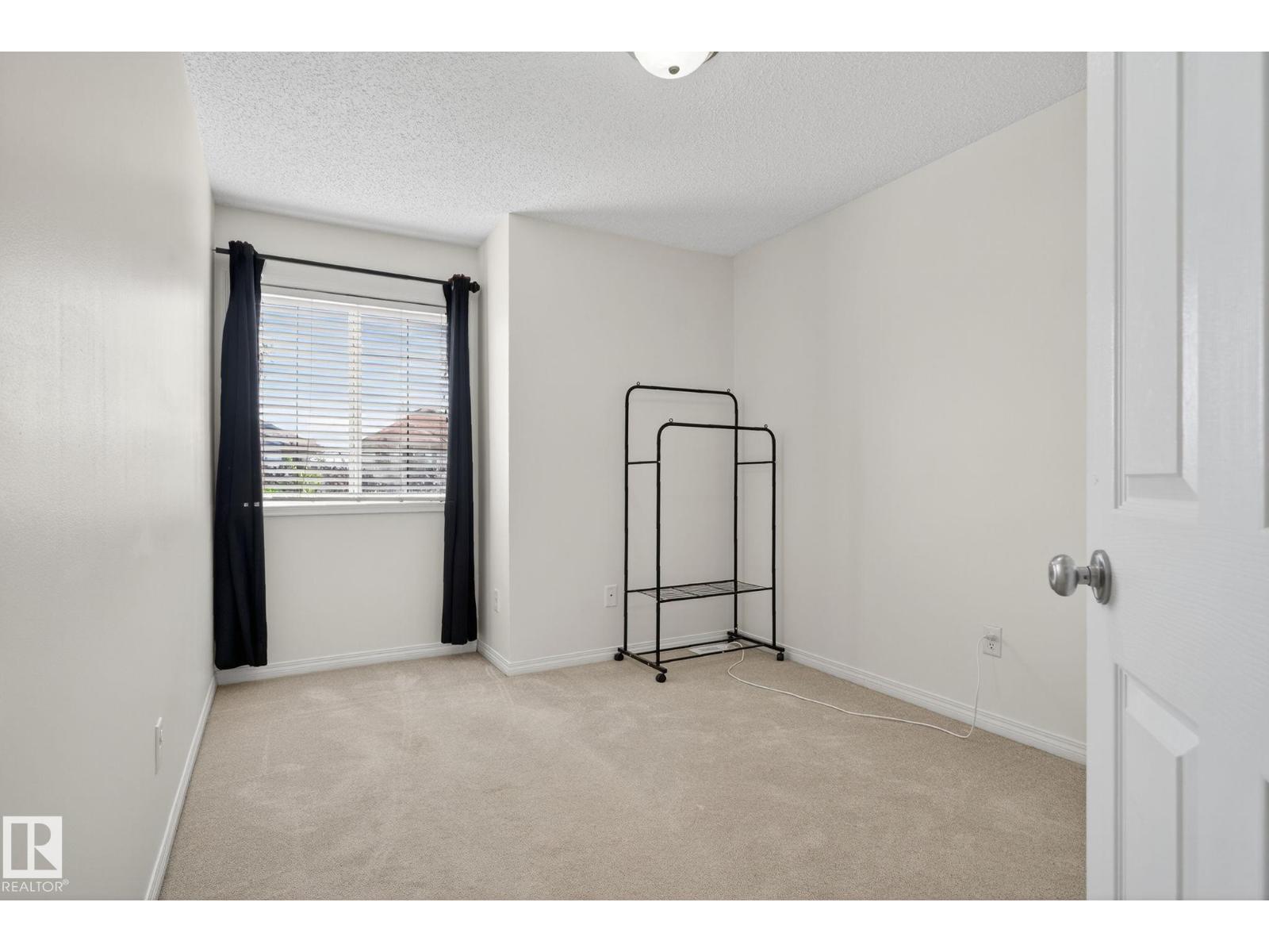 Photo 26 of 1914 37 Ave Nw, Edmonton AB