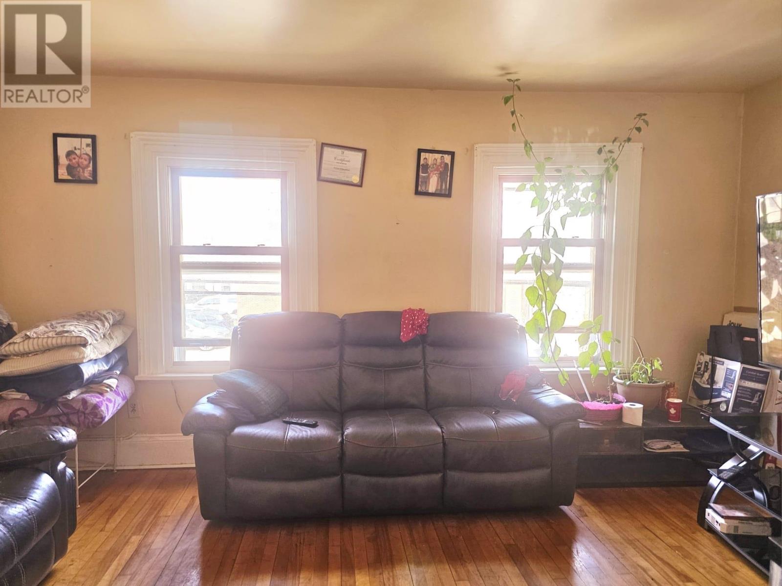 247-249-251 QUEEN STREET - 5