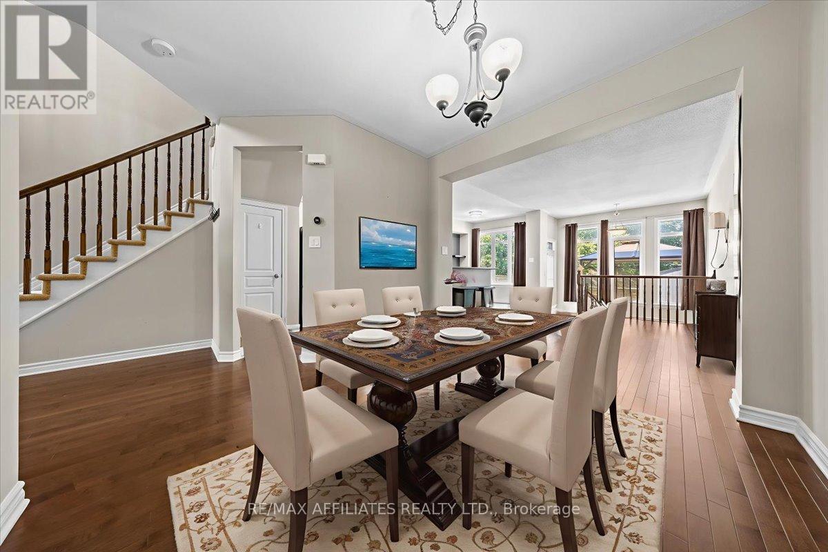 Photo 21 of 628 Everlasting Crescent, Ottawa ON