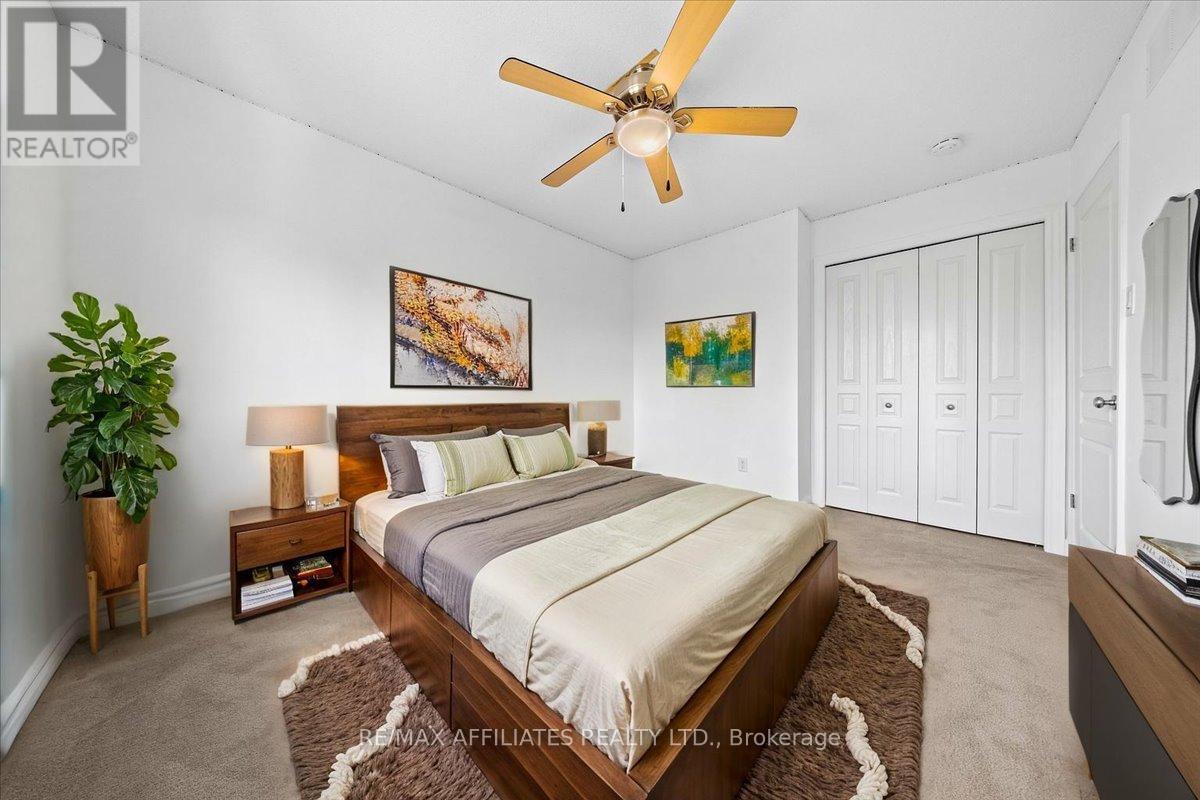 Photo 31 of 628 Everlasting Crescent, Ottawa ON