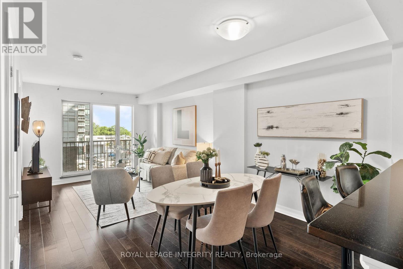 Photo 21 of 309 200 Besserer Street N, Ottawa ON