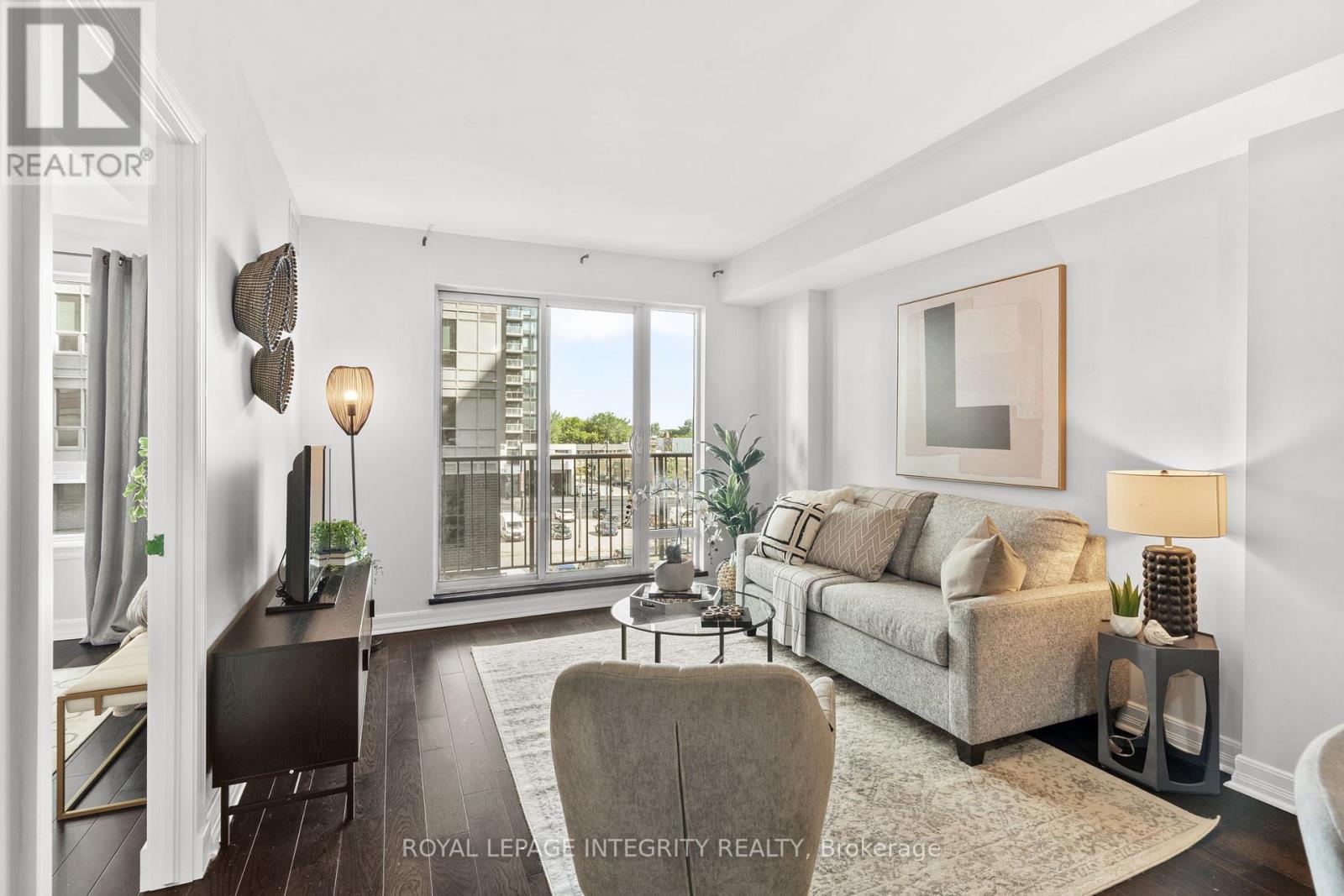 Photo 20 of 309 200 Besserer Street N, Ottawa ON