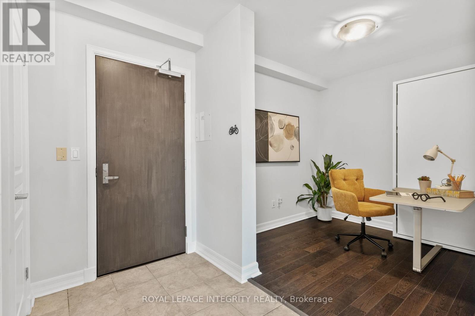 Photo 26 of 309 200 Besserer Street N, Ottawa ON