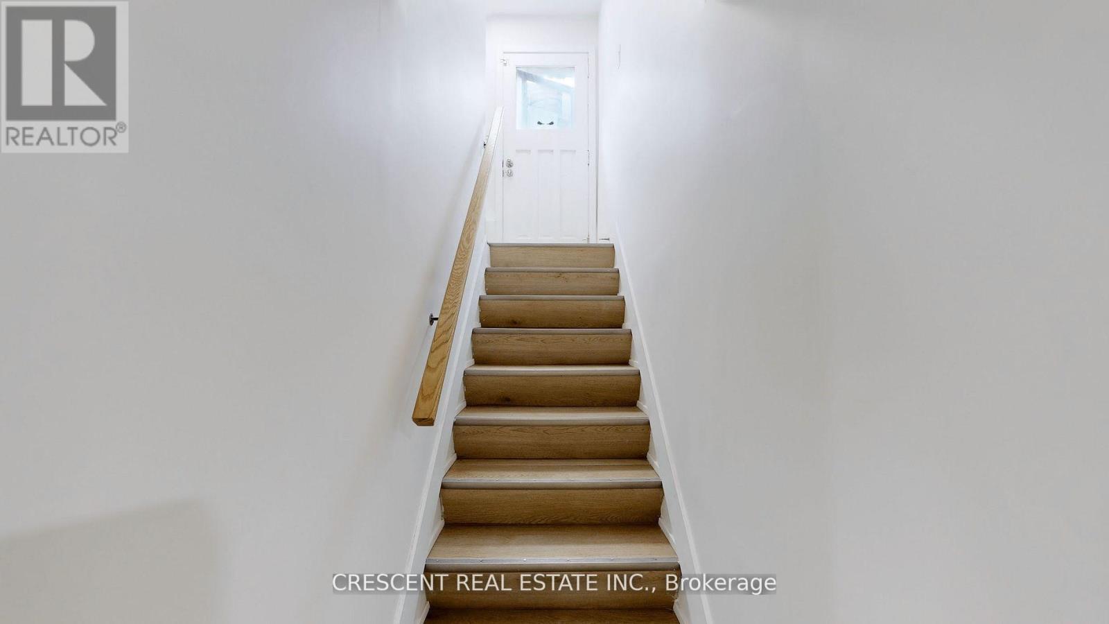 Photo 10 of 261 Barrie Road, Orillia ON