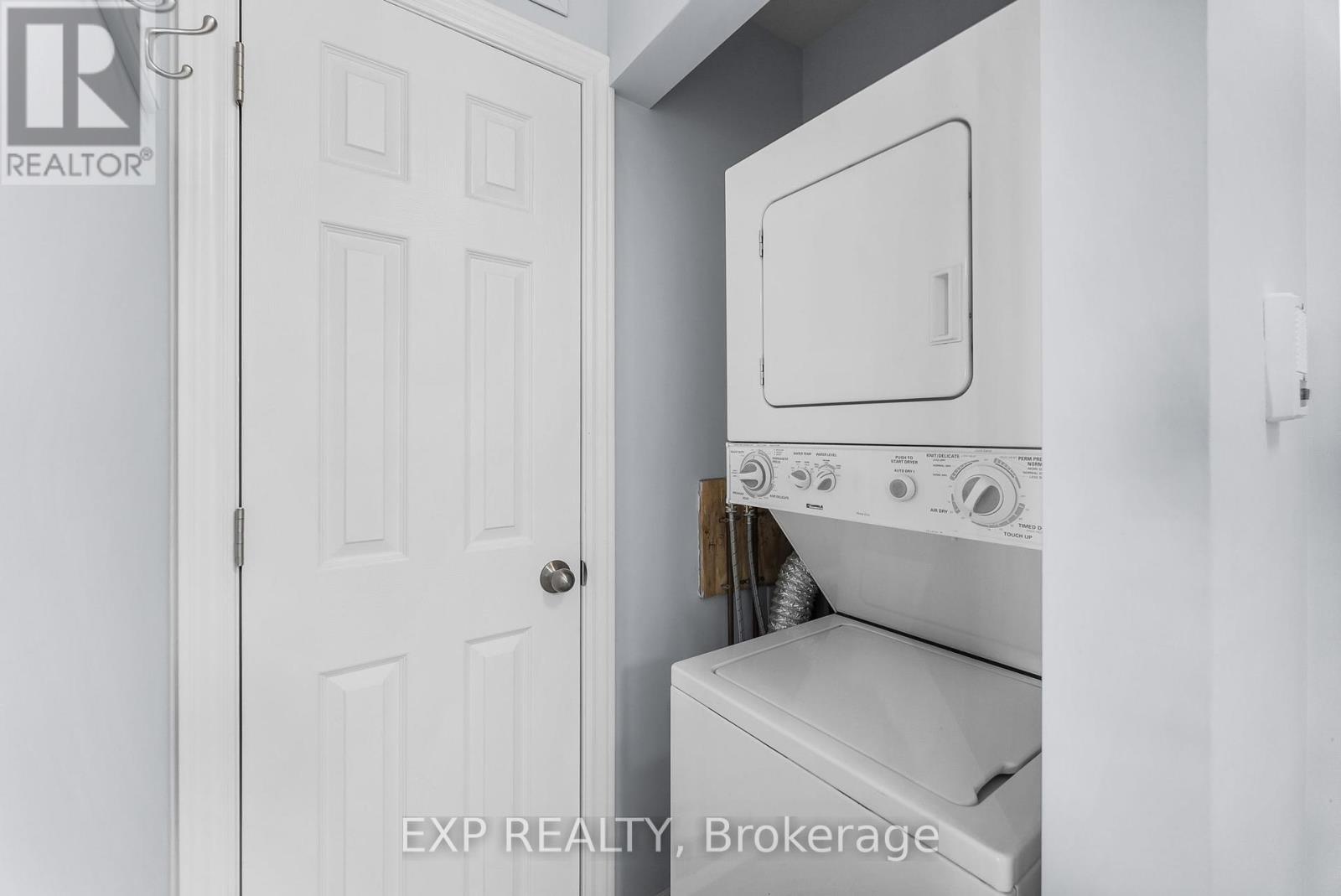 Photo 17 of 201 120 Bell Farm Road, Barrie ON