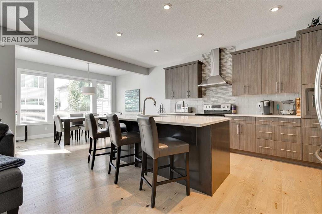 Single Family House for Sale in  Brightoncrest Cove SE New Brighton Calgary 