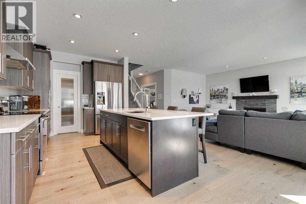 Single Family House for Sale in  Brightoncrest Cove SE New Brighton Calgary 
