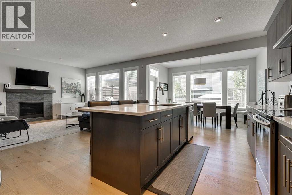 Single Family House for Sale in  Brightoncrest Cove SE New Brighton Calgary 