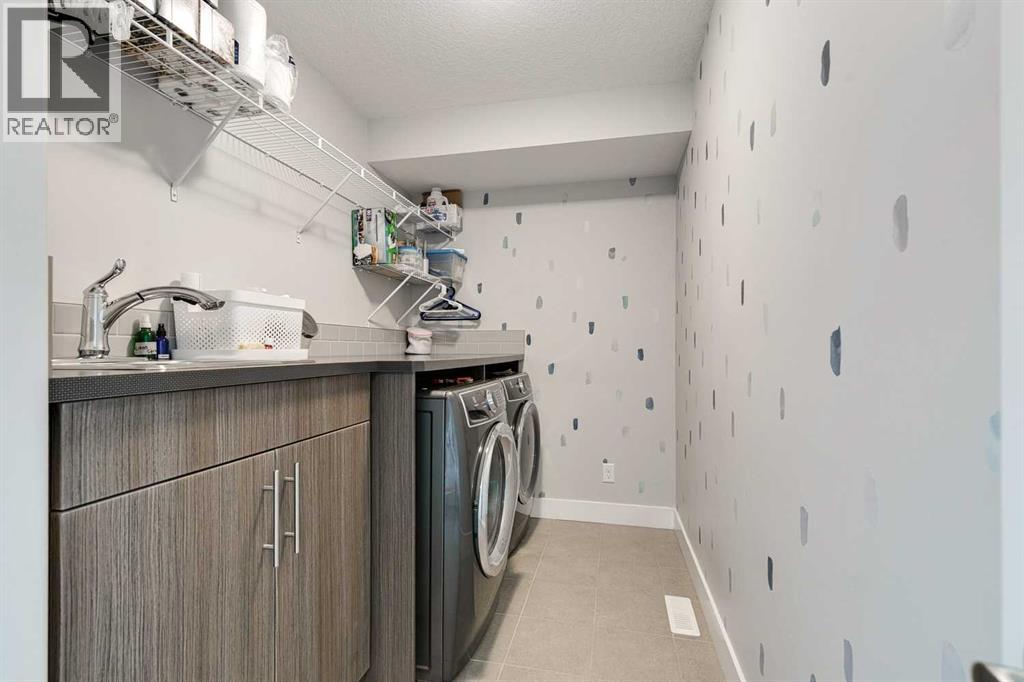 Single Family House for Sale in  Brightoncrest Cove SE New Brighton Calgary 