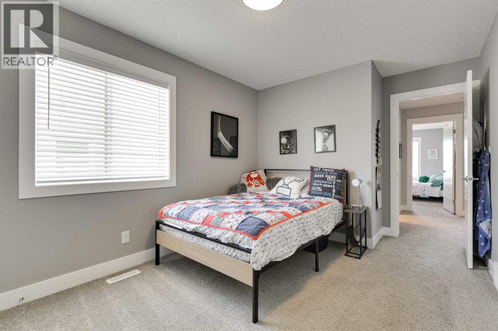 Single Family House for Sale in  Brightoncrest Cove SE New Brighton Calgary 