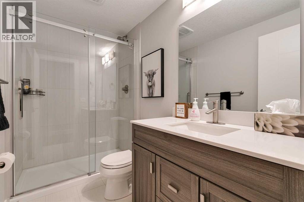 Single Family House for Sale in  Brightoncrest Cove SE New Brighton Calgary 