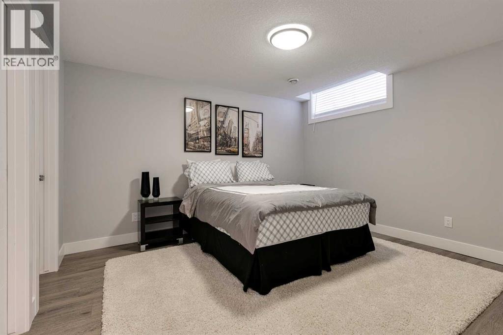 Single Family House for Sale in  Brightoncrest Cove SE New Brighton Calgary 