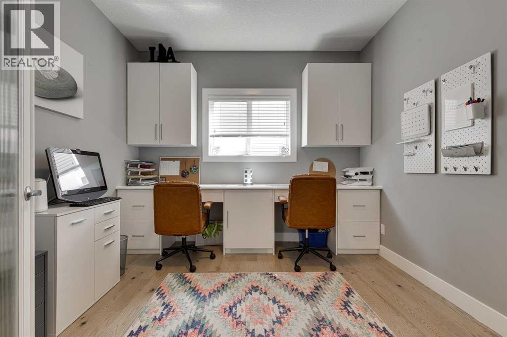 Single Family House for Sale in  Brightoncrest Cove SE New Brighton Calgary 