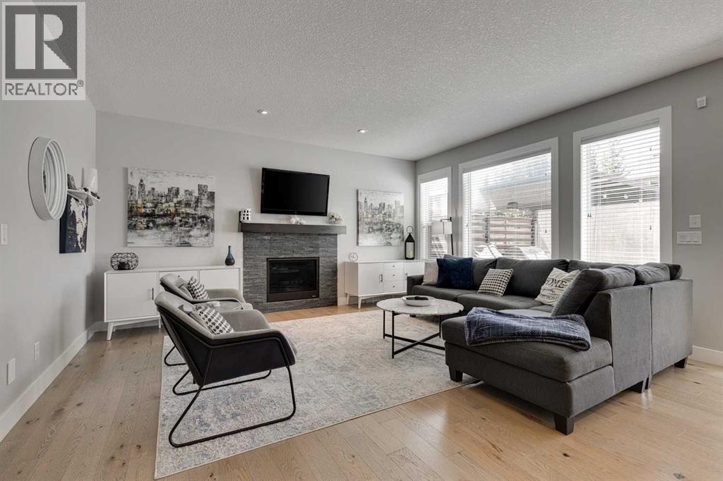 Single Family House for Sale in  Brightoncrest Cove SE New Brighton Calgary 