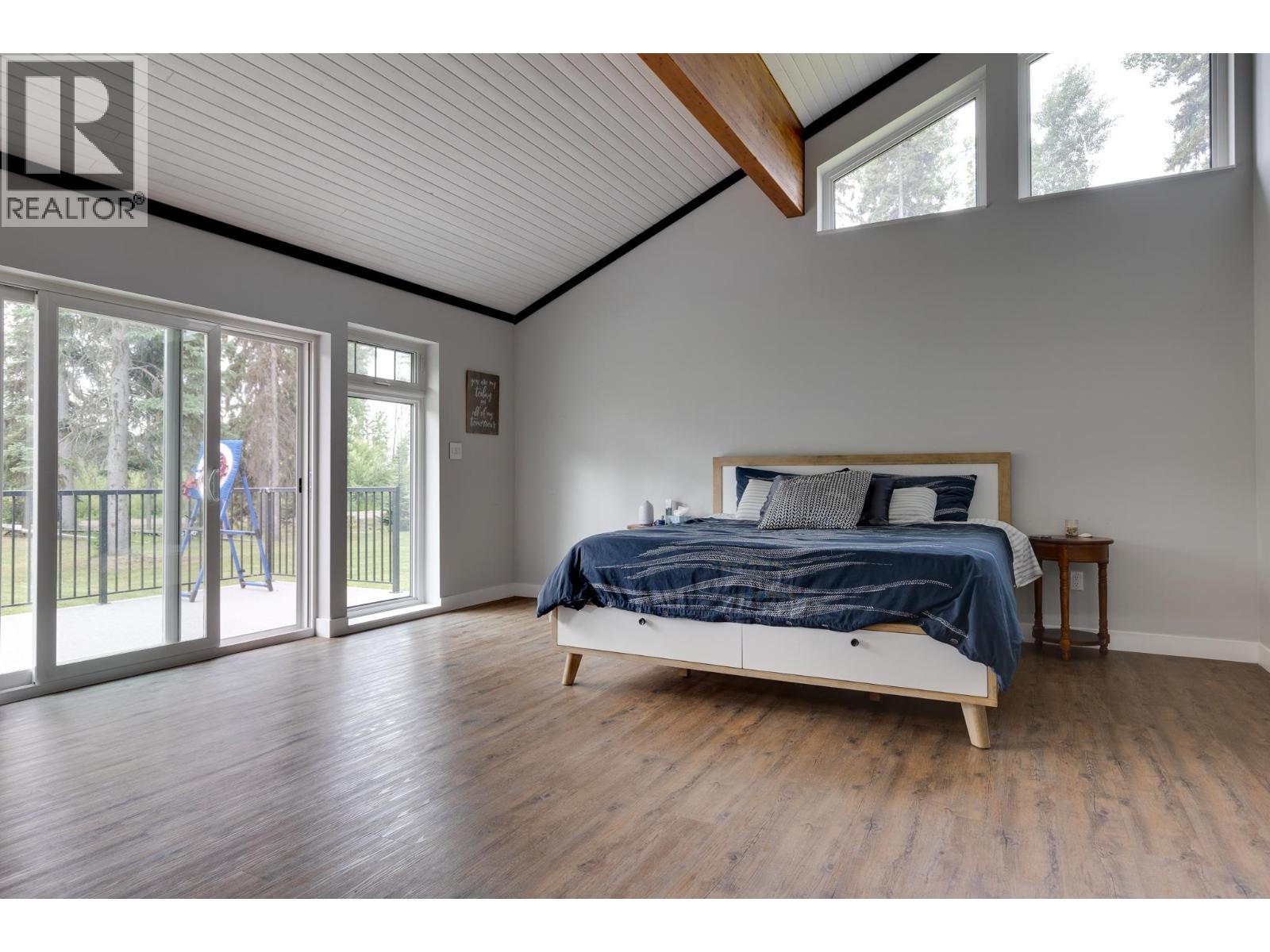 Photo 2 of 4270 Vista Road, Prince George BC