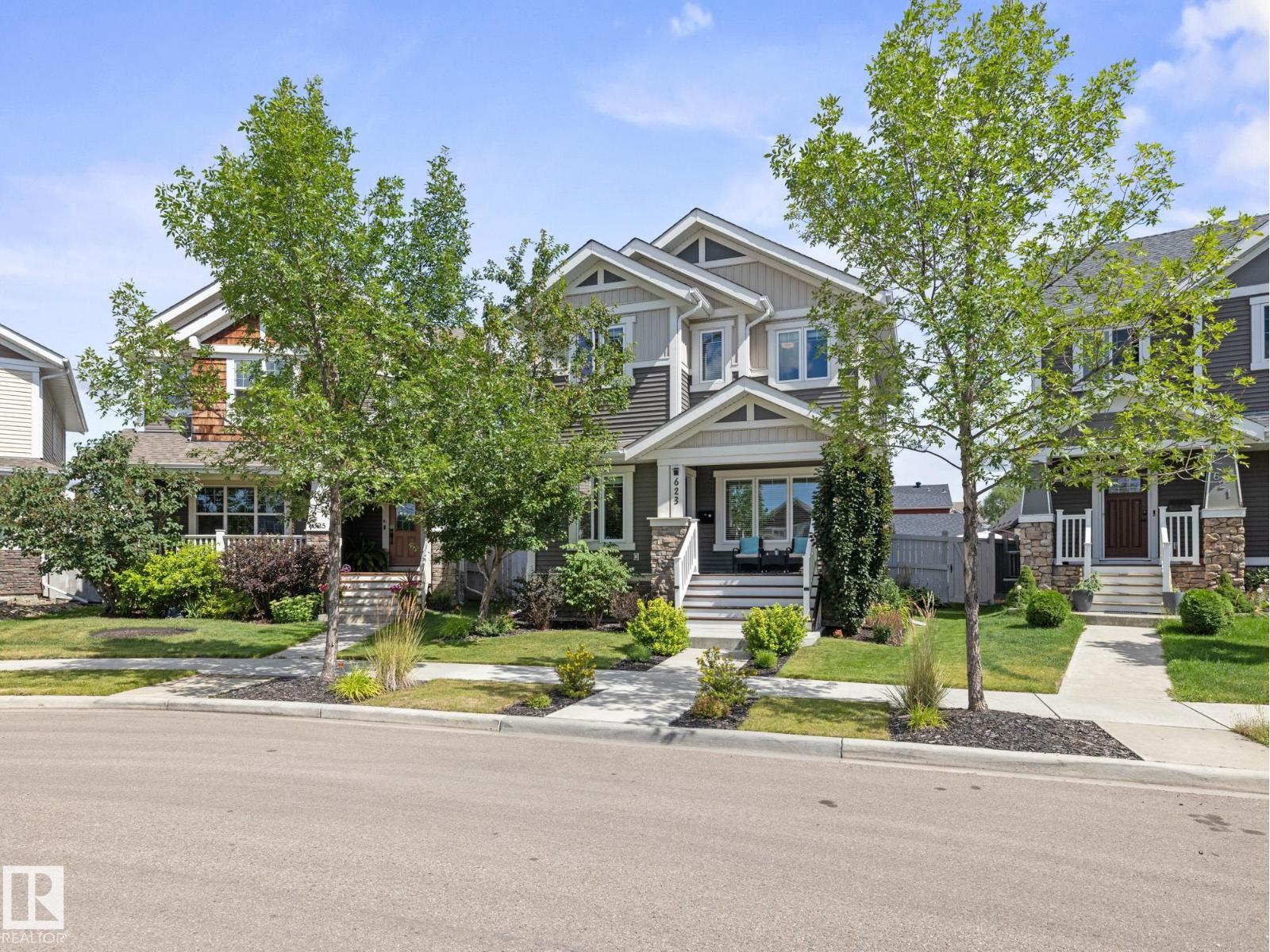 Photo 22 of 623 Ortona Wy Nw, Edmonton AB