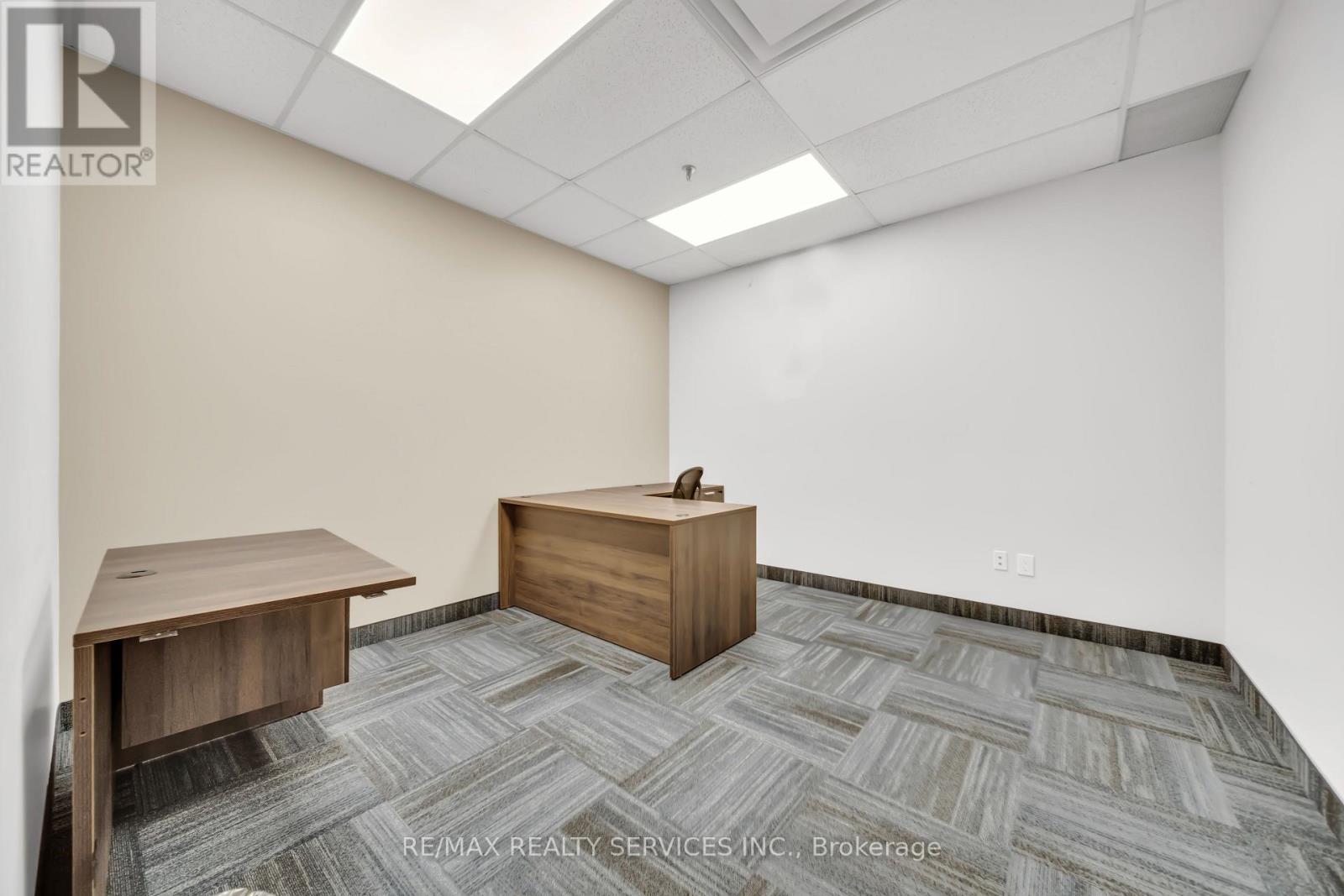 Photo 12 of 215 6660 Kennedy Road, Mississauga ON