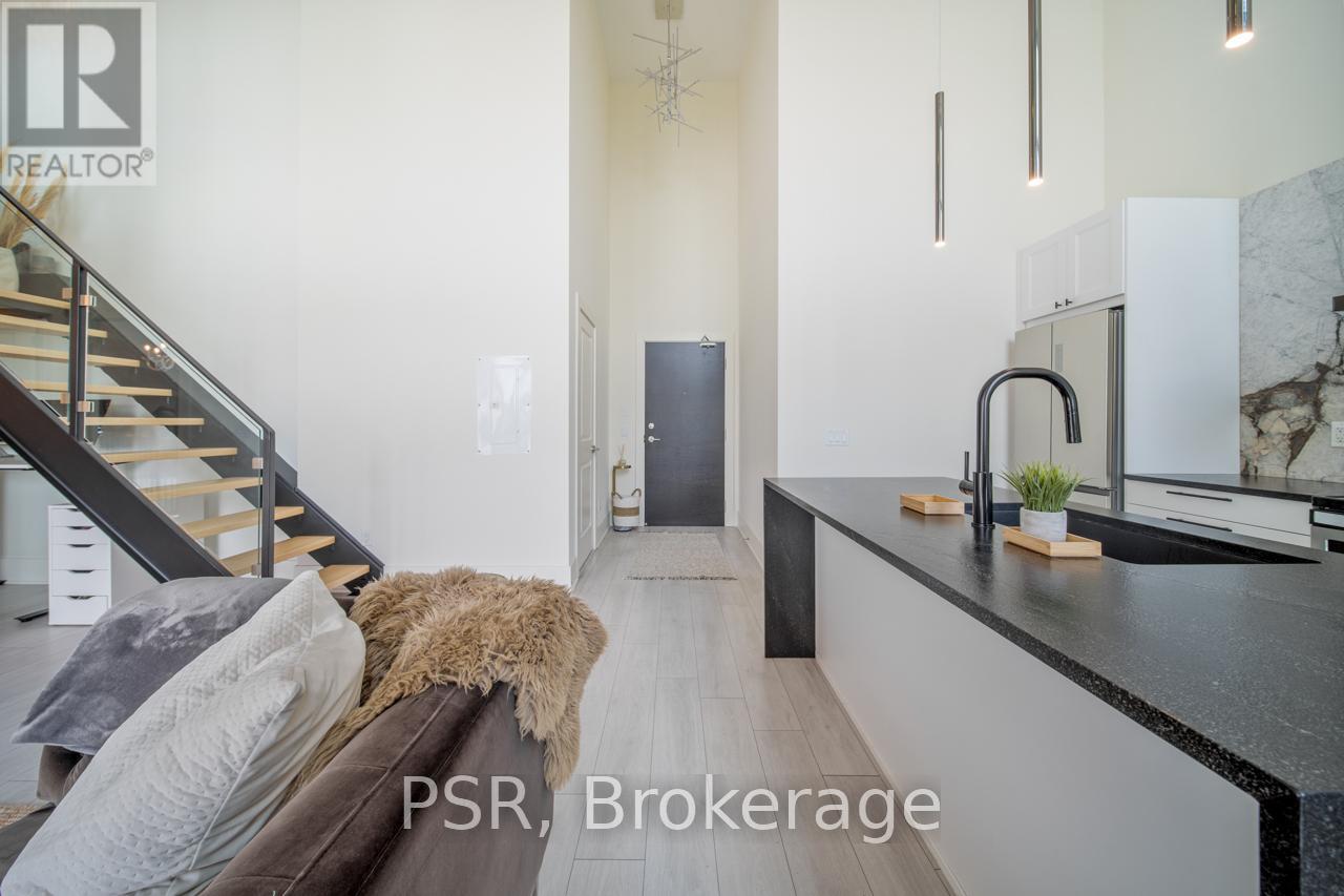 Photo 11 of 111 65 Yorkland Boulevard, Brampton ON