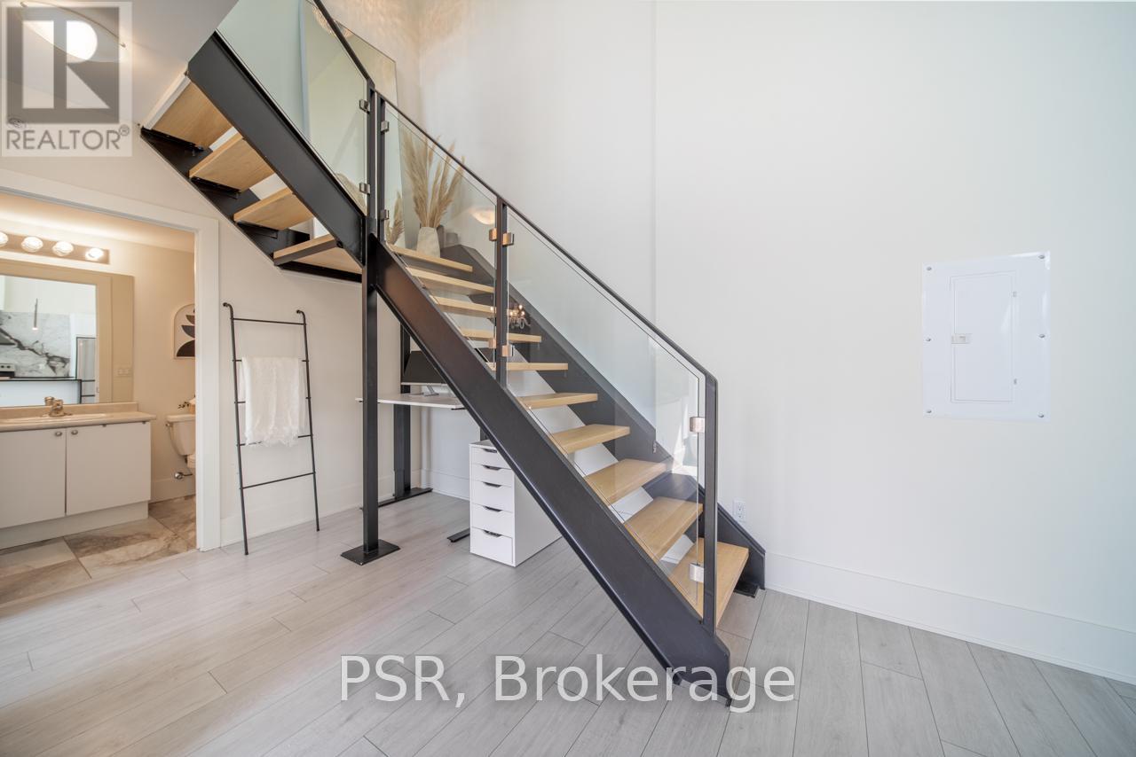 Photo 8 of 111 65 Yorkland Boulevard, Brampton ON